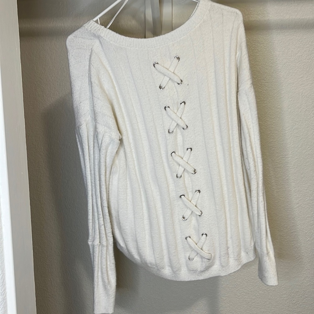 Sweater - Picture 2 of 2